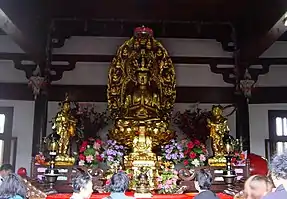 不肯去观音院里供奉的十一面观音像