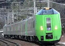 789系担当超级白鸟号。