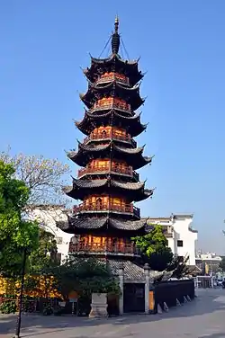 龙华塔（上海，现代重建）