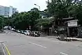 麵房街盡頭有多間鐵皮屋
