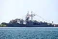 停泊左營軍港的繼光軍艦（左）與濟陽級巡防艦蘭陽軍艦（FFG-935，右），攝於2015年營區開放活動。