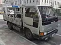 日產Cabstar 350灰色貨車