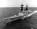 1987 年 6 月，USS云杉